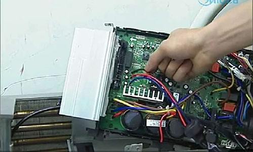 抚顺美的空调电话是多少